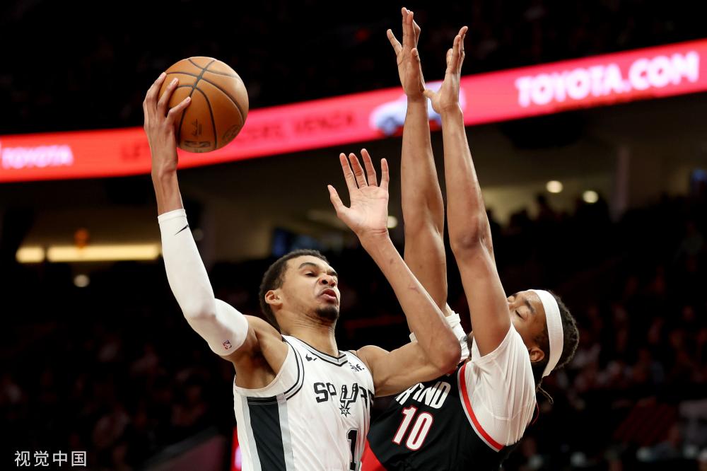 给球迷们带 给球迷们带