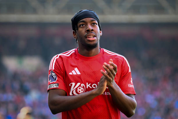 通过对克羅 通过对克羅