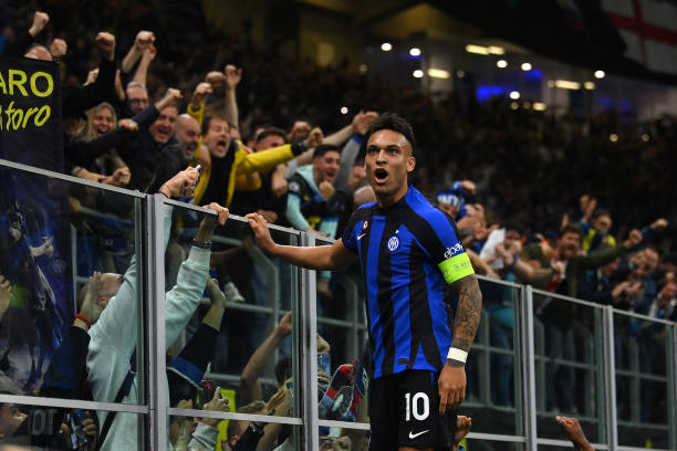 更是在网络 更是在网络