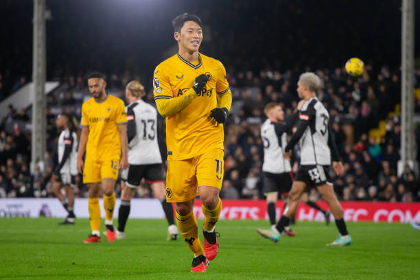 並鼓勵球員 並鼓勵球員