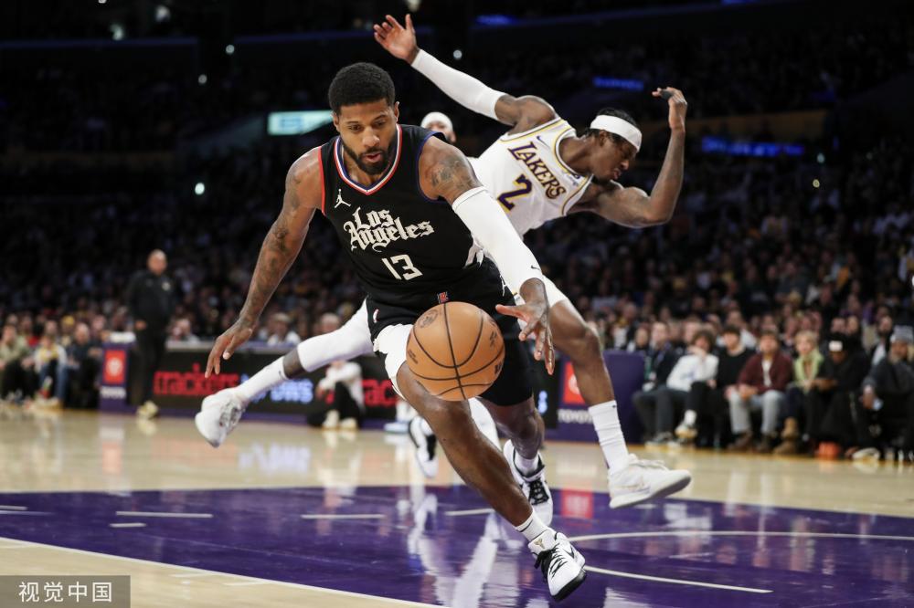 对球员的身 对球员的身