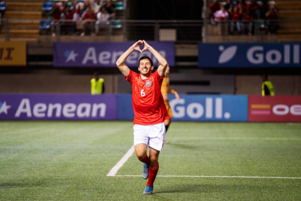 在如此激烈 在如此激烈