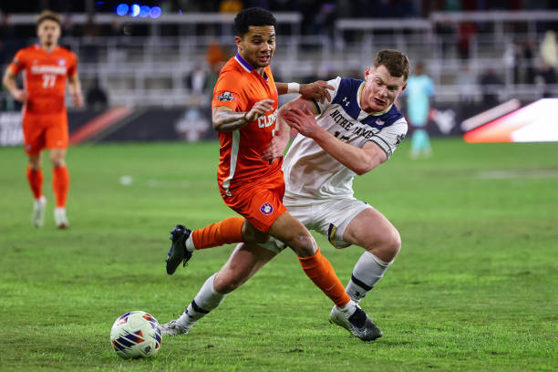 高的竞技水 高的竞技水